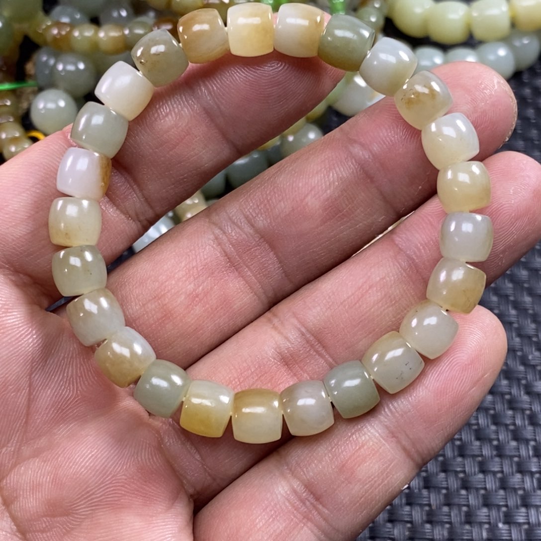 和田玉手链未镶嵌