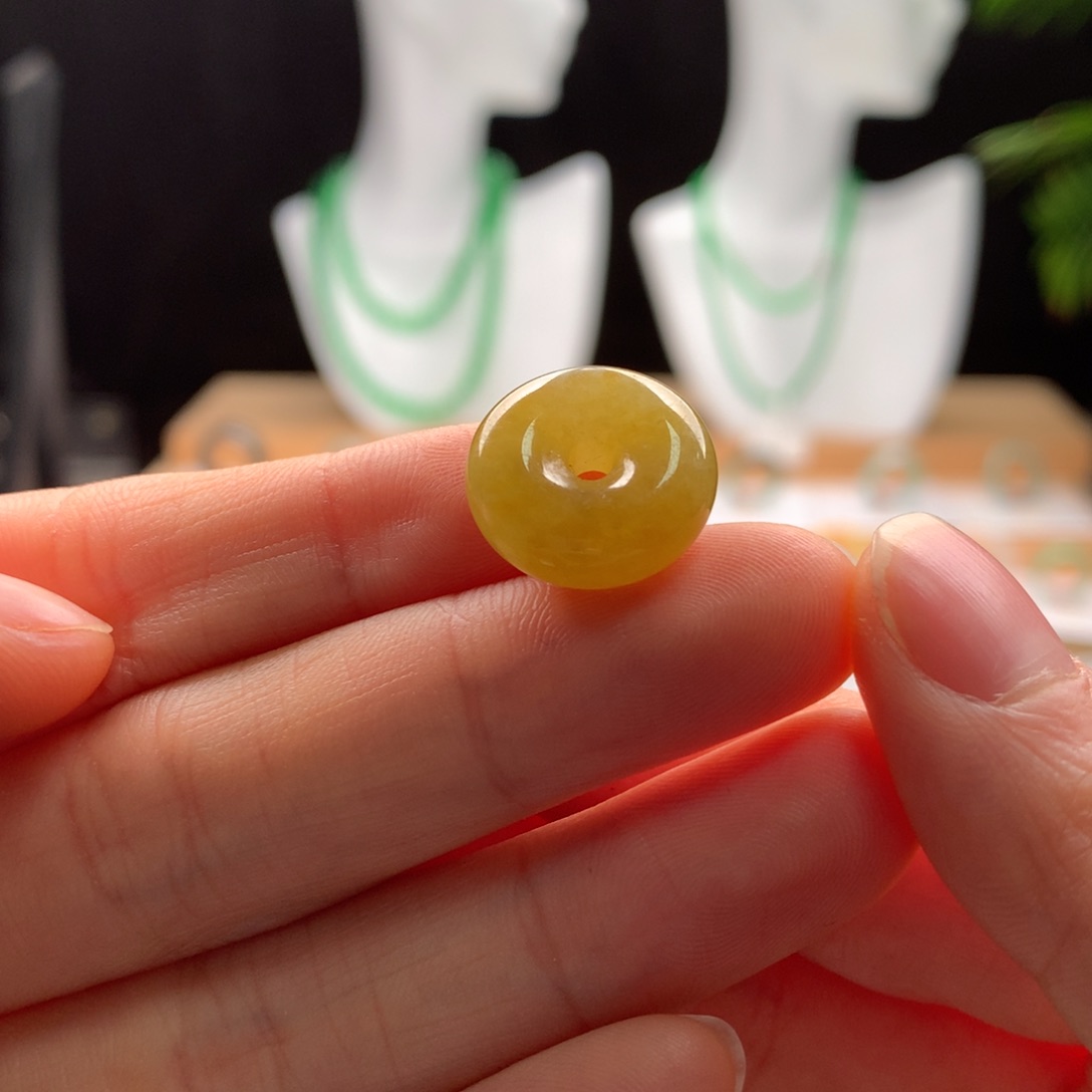 翡翠颈饰未镶嵌天然缅甸A货翡翠