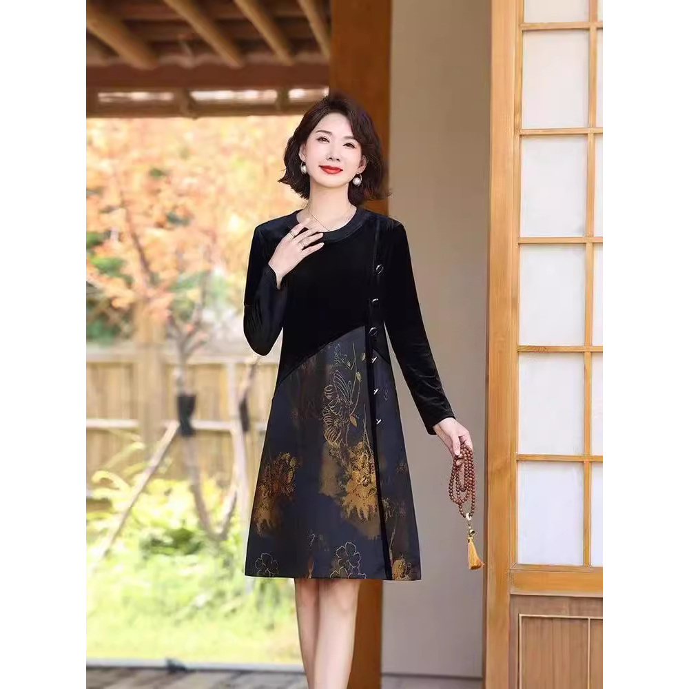 妈妈秋装国风连衣裙阔太太高贵复古裙子中年女装春秋宽松显瘦长裙