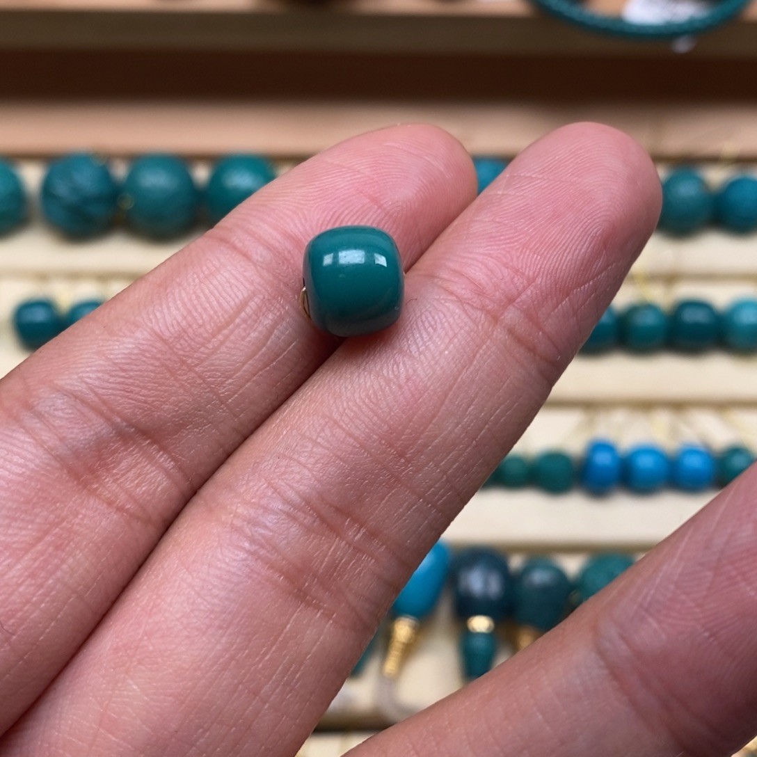 ****斋绿松石未镶嵌珠宝奇石877/9.4mm