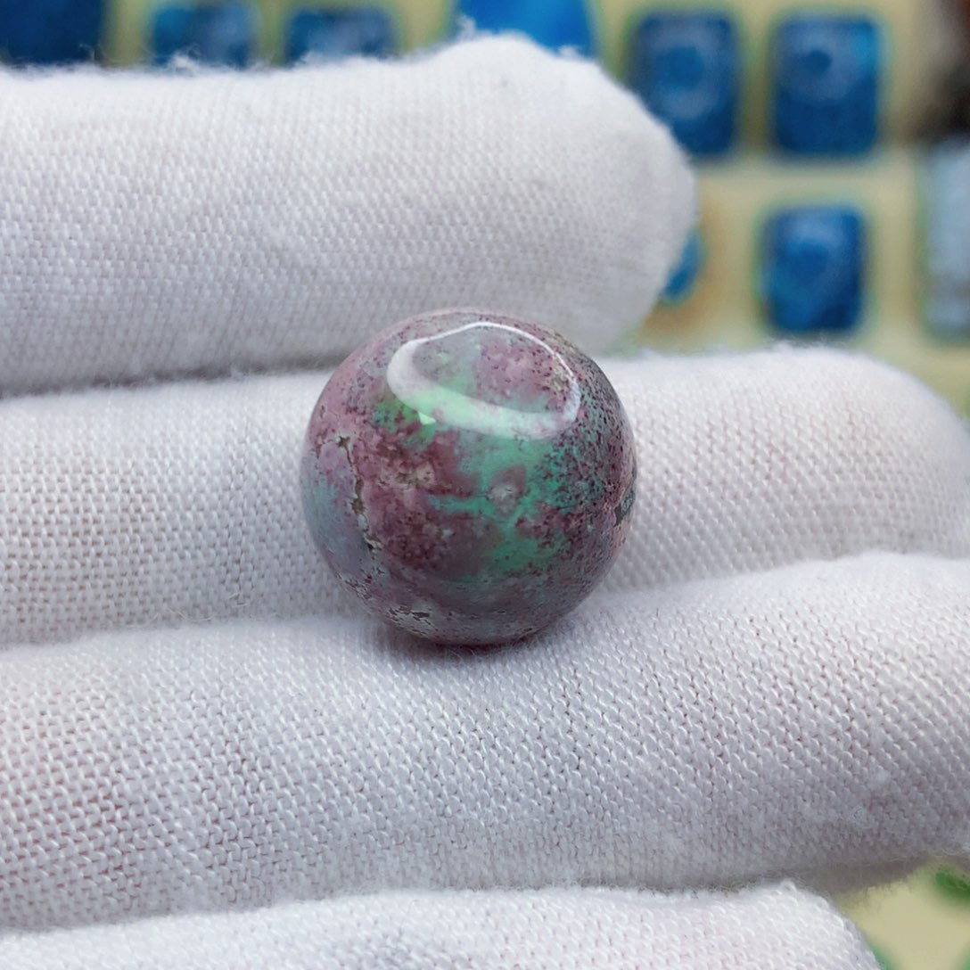 绿松石绿松石未镶嵌