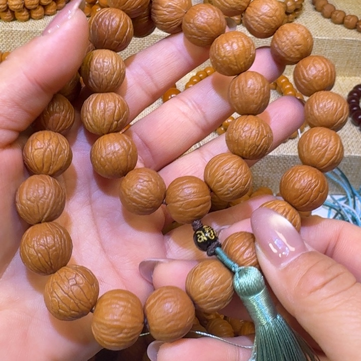 猴头核桃吊坠猴头