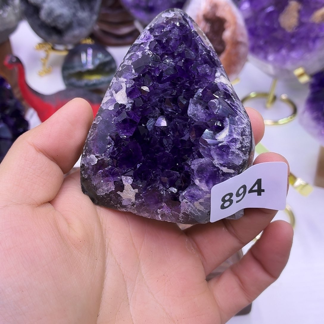 未镶嵌水晶大型摆件（非配饰）