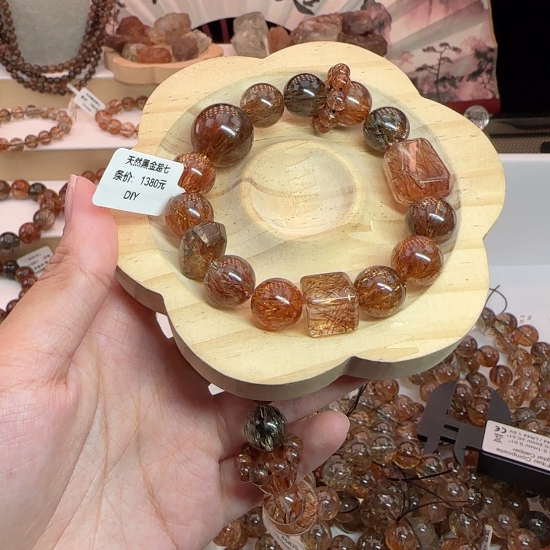 水晶手串未镶嵌黑金超七