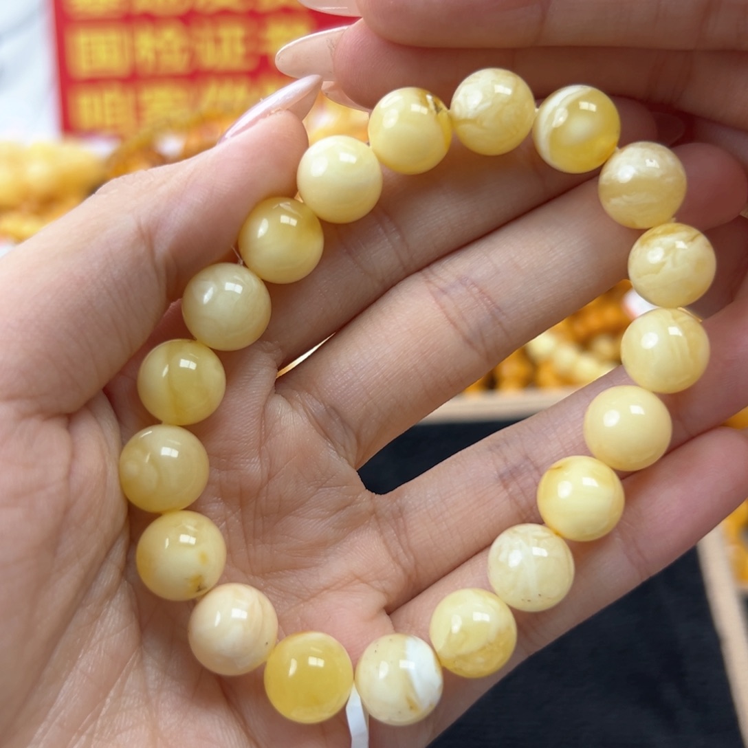 未镶嵌琥珀珠宝奇石