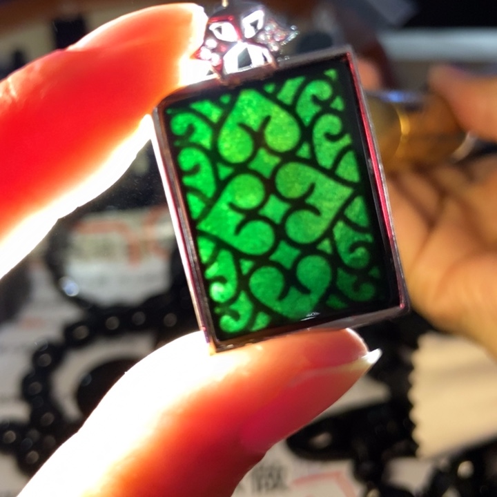 翡翠银S925镶嵌颈饰墨翠