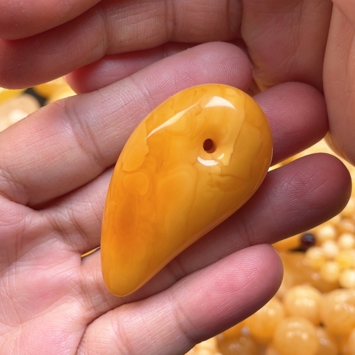 蜜蜡裸石未镶嵌蜜蜡吊坠