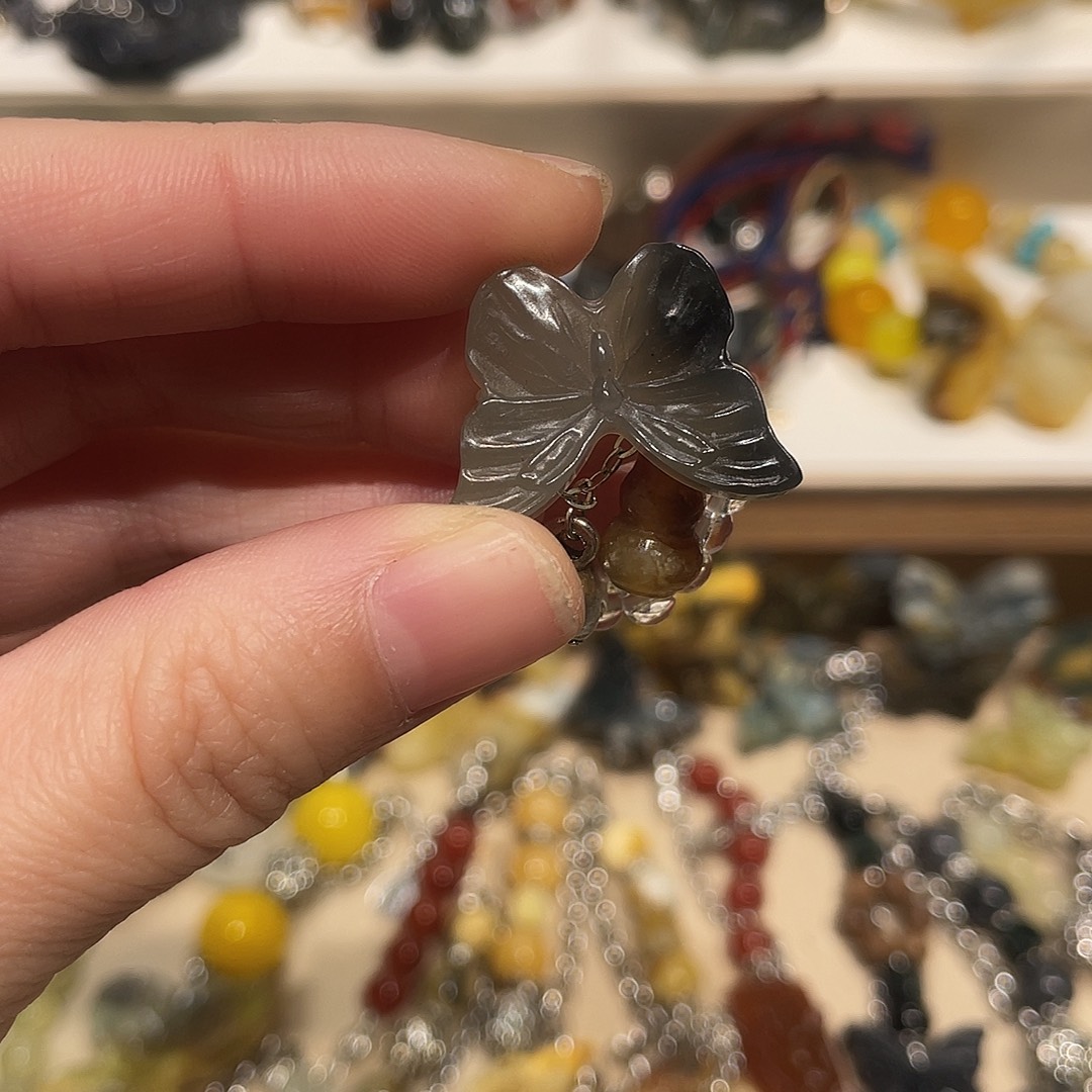 小****蛇纹石玉合金颈饰