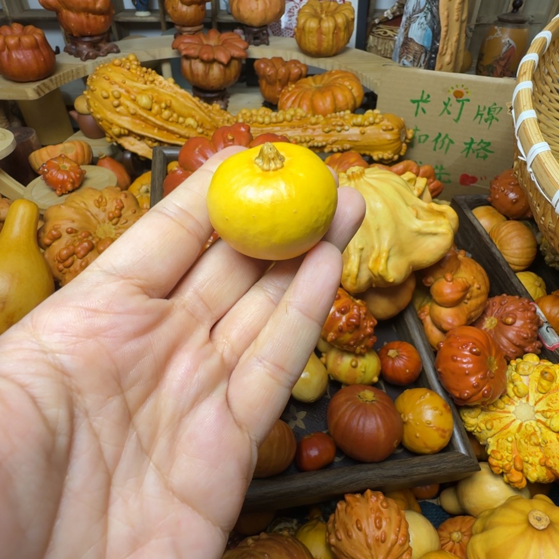 小***雅特价葫芦不退不换