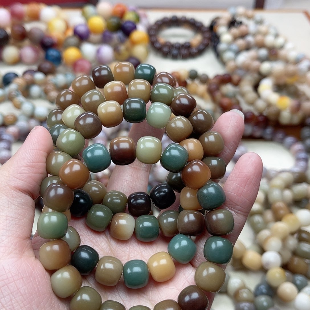 手串白玉菩提敦煌