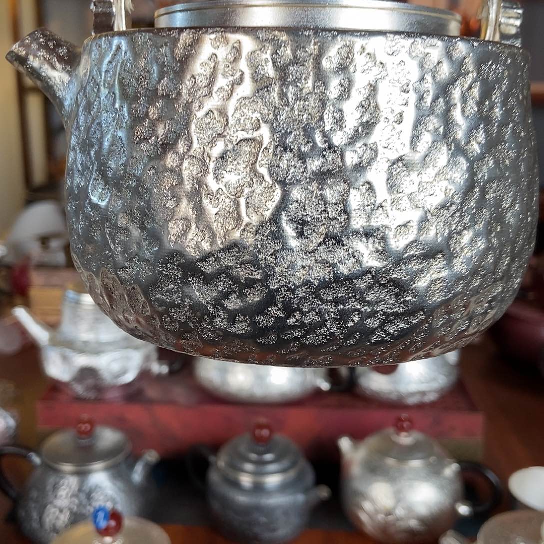 一***红纯手工制作一铜壶制作