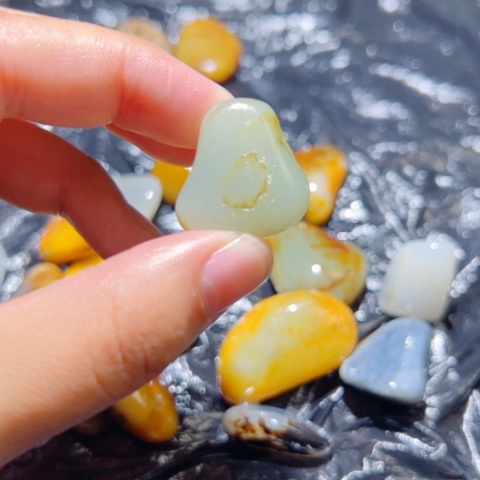 和田玉（子料）未镶嵌颈饰11.3克