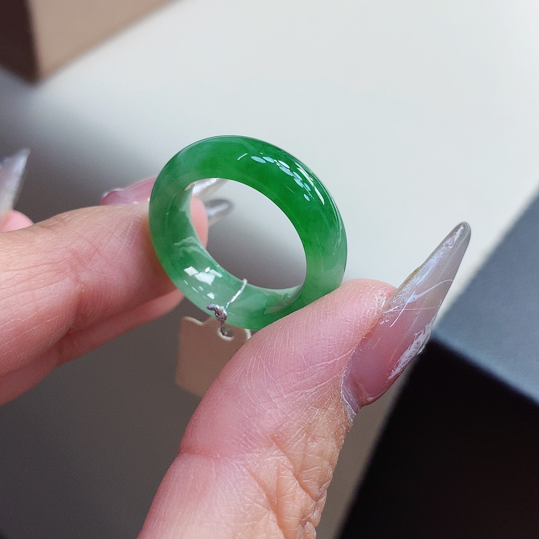 翡翠戒指未镶嵌14号