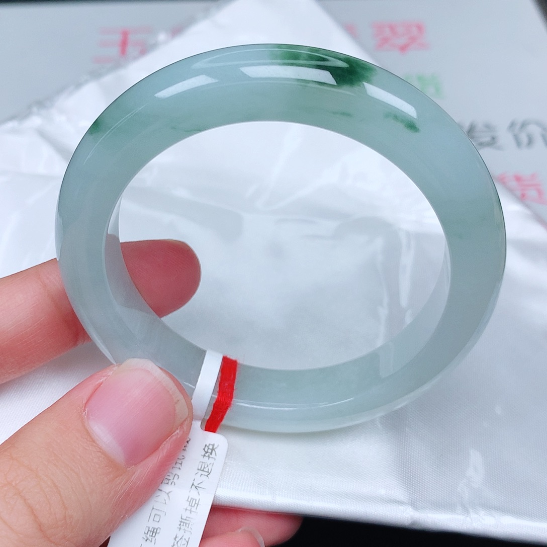 未镶嵌手镯翡翠天然翡翠手镯
