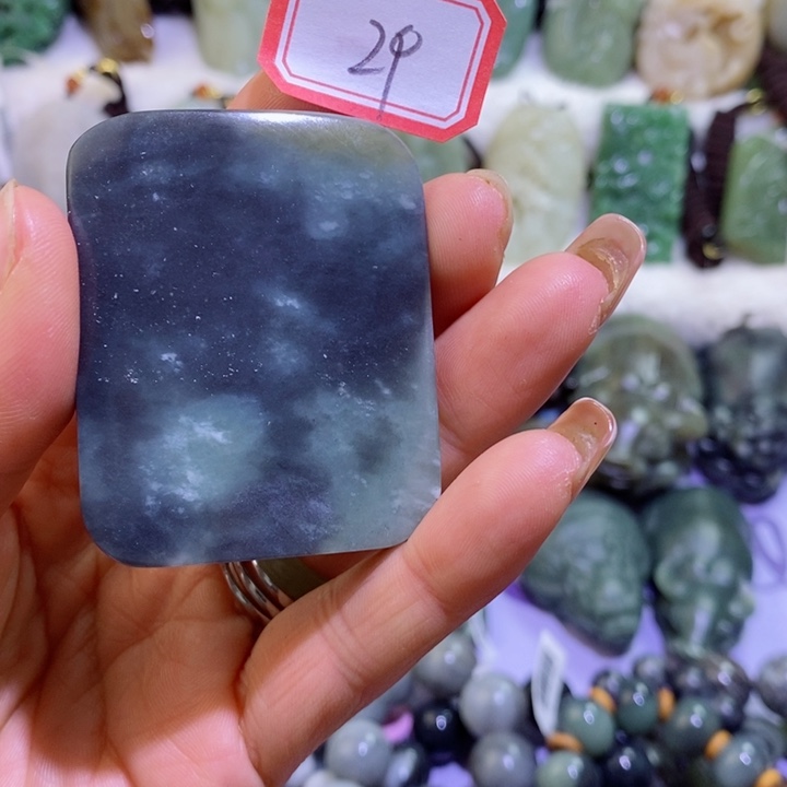 和田玉边角料未镶嵌