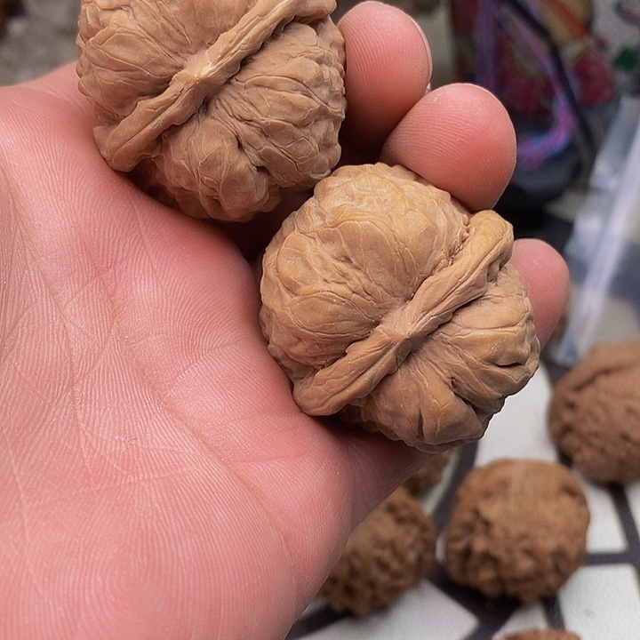 桃核把件甜**蛤蟆头