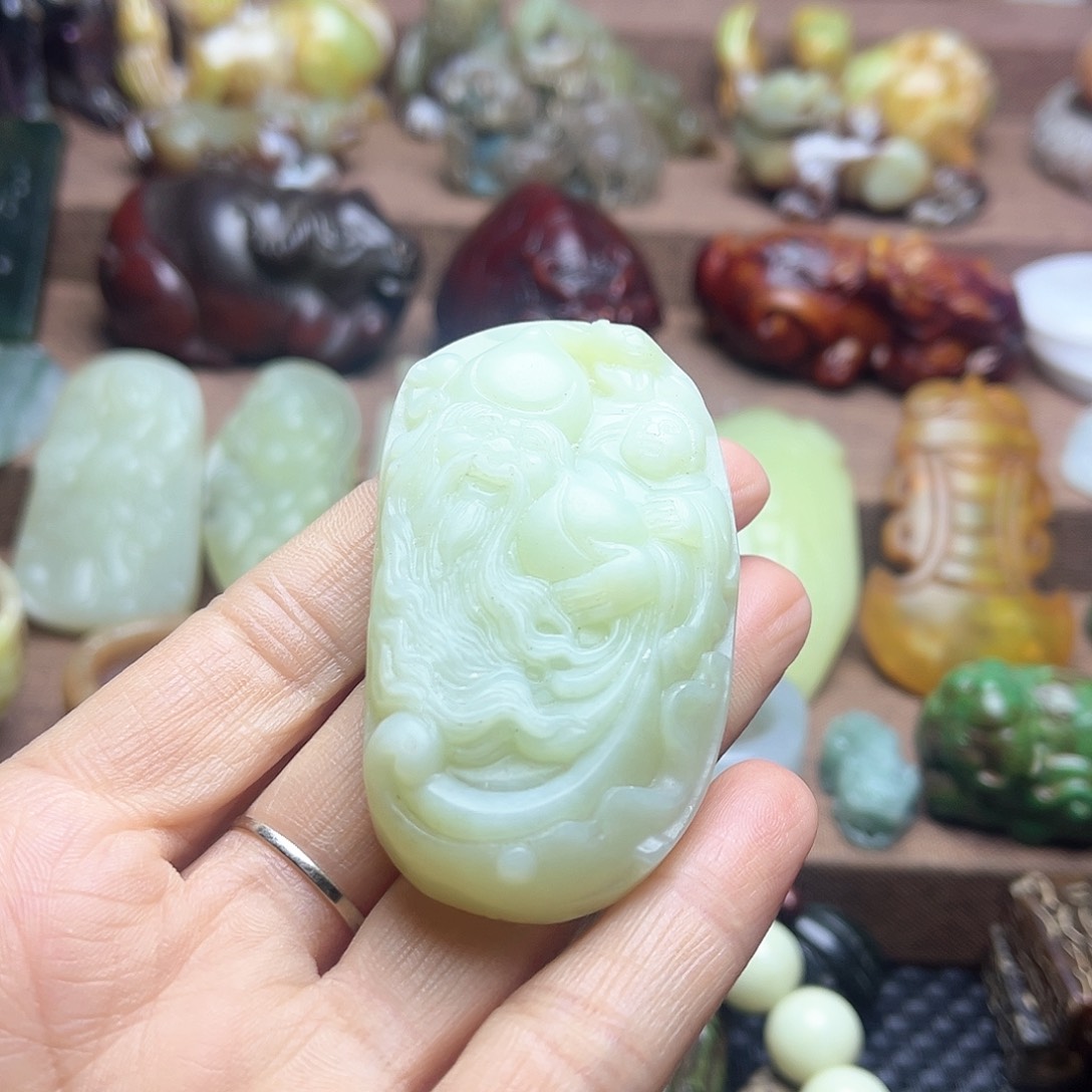 白玉菩提吊坠152。。