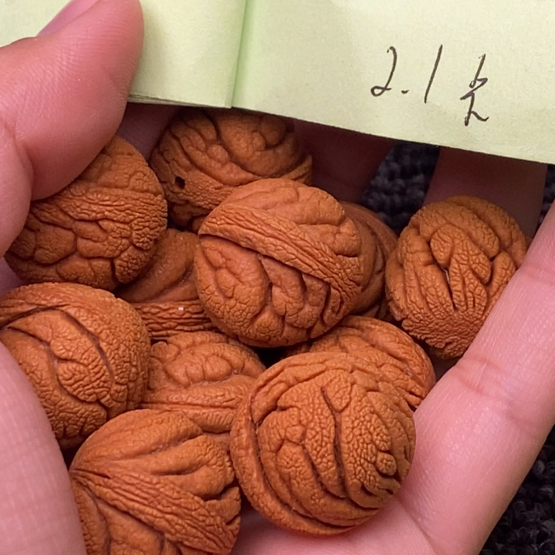 秦岭山脉龙纹桃核 13