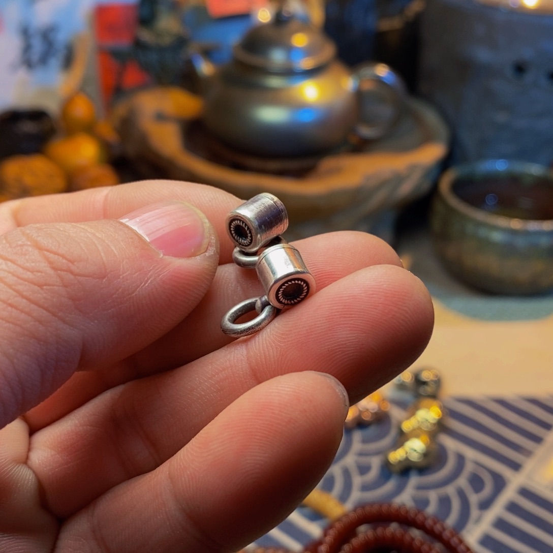 星月菩提吊坠嘎乌盒