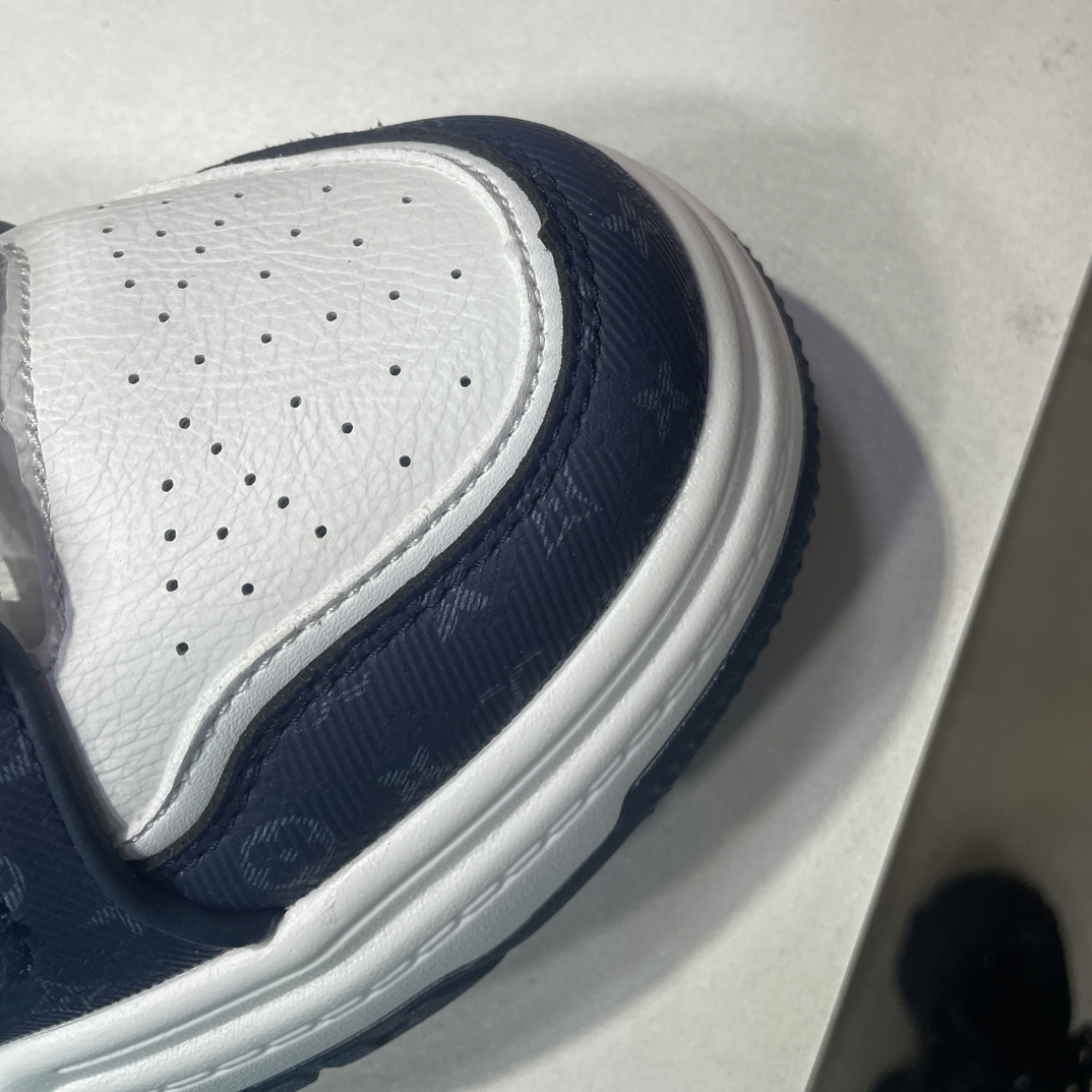 尚品新款休闲鞋6321