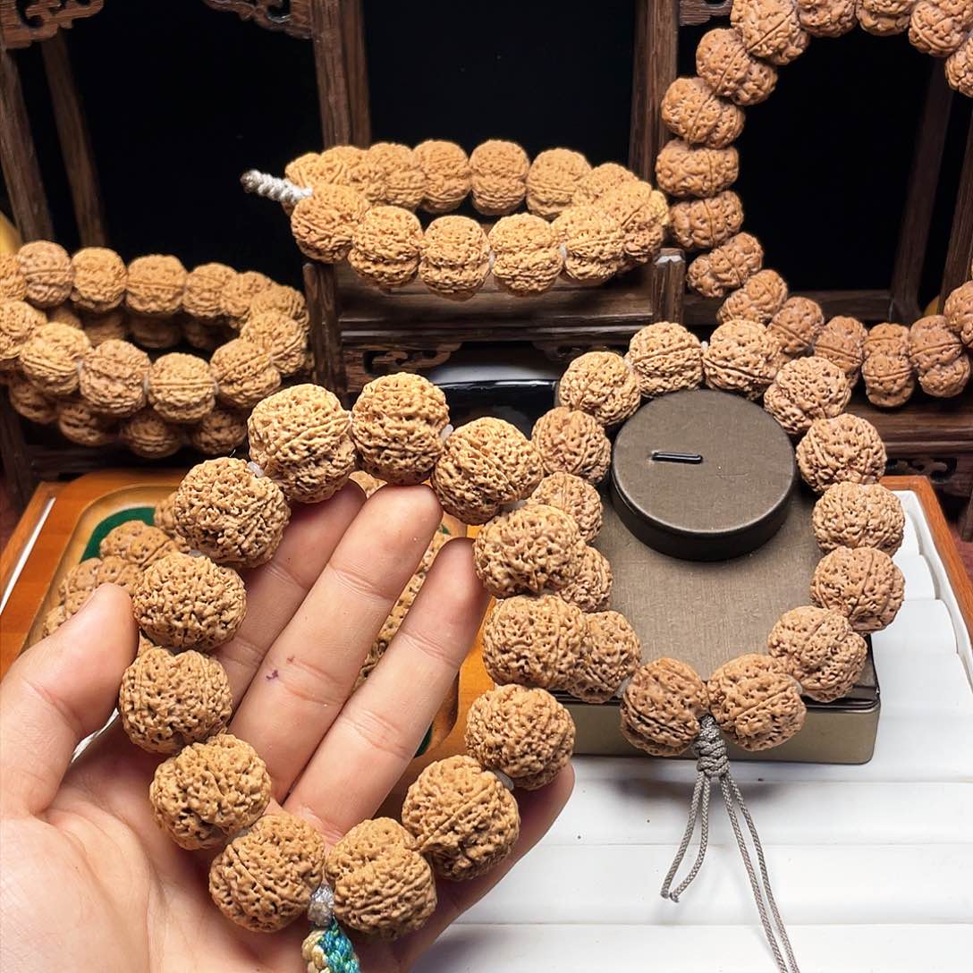 金刚菩提吊坠?**好26蜂王