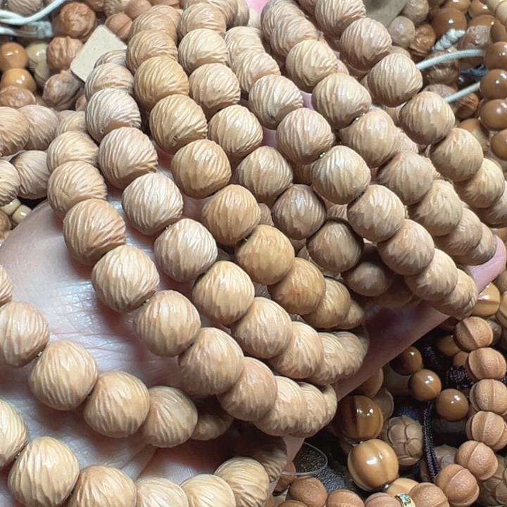 核桃定风珠手串微瑕