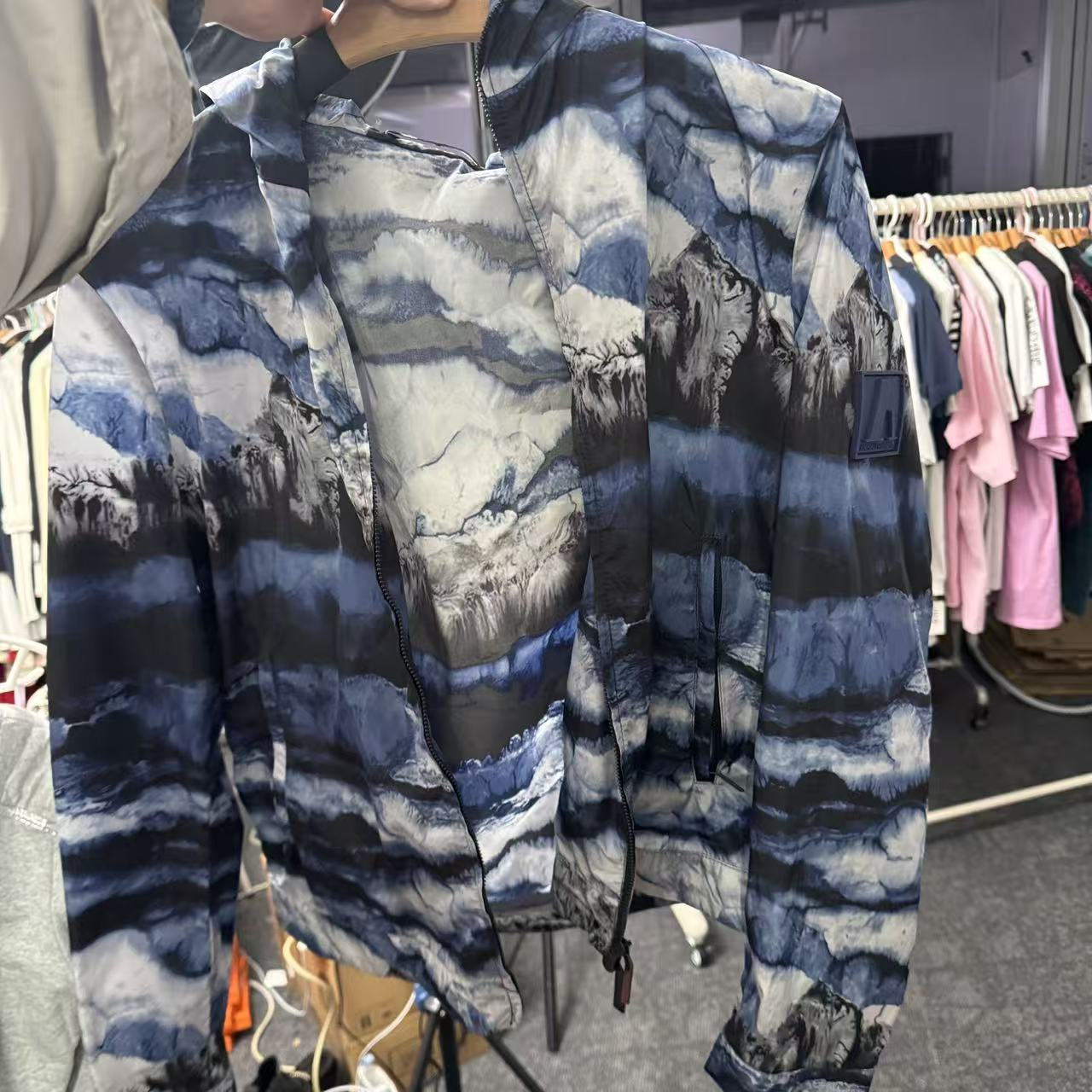 99新 GIORGIO ARMANI/阿玛尼 蓝色防晒服