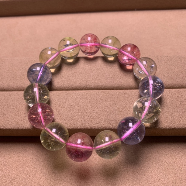 A 503  卡14老碧多宝手串