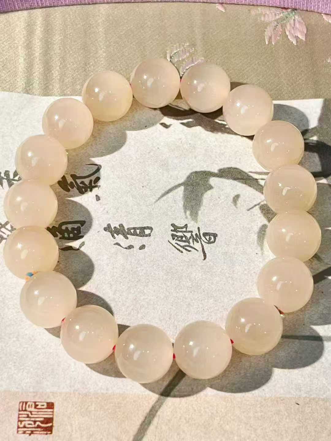 和田玉青海料冰浓藕粉起荧光12mm单圈手串