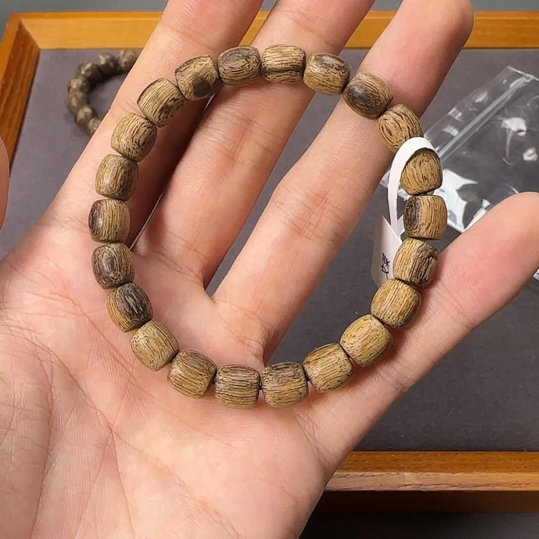 沉香手串0.8沉水浮文莱鼓珠7.1克