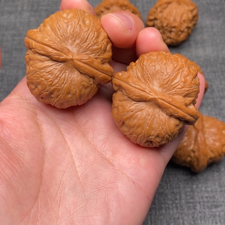 意***人吊坠文玩核桃意中人41元宝