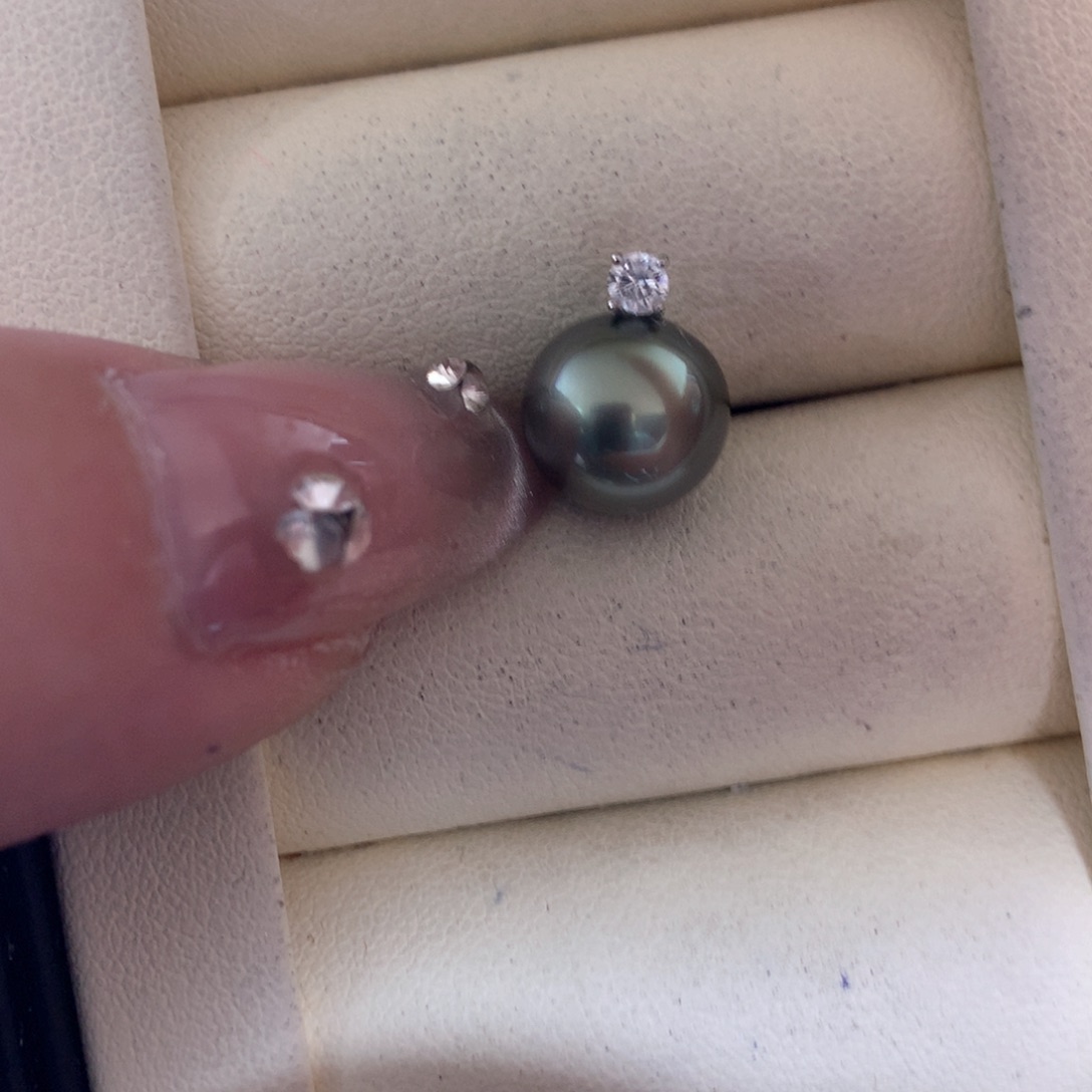 海水珍珠颈饰18K金镶嵌