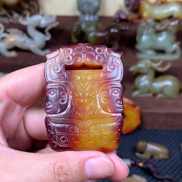 和田玉挂件未镶嵌信*