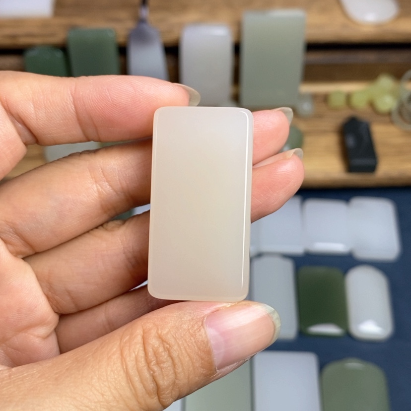 【闪购商品】和田玉未镶嵌颈饰