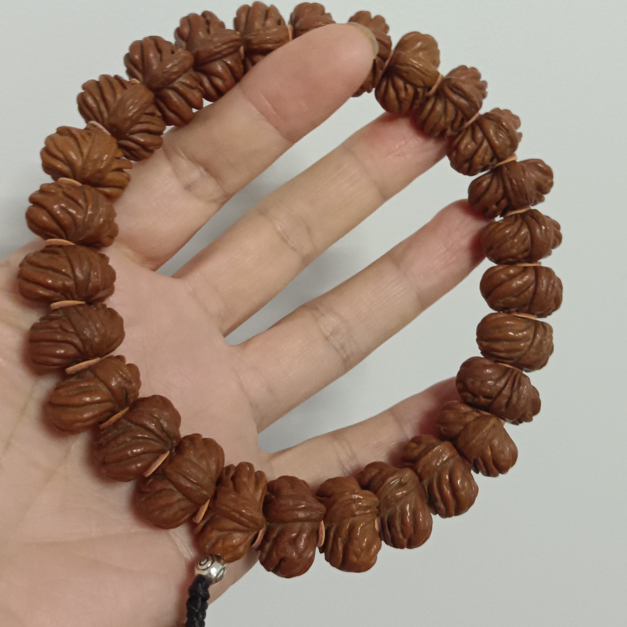 秦岭龙纹桃核手串182710