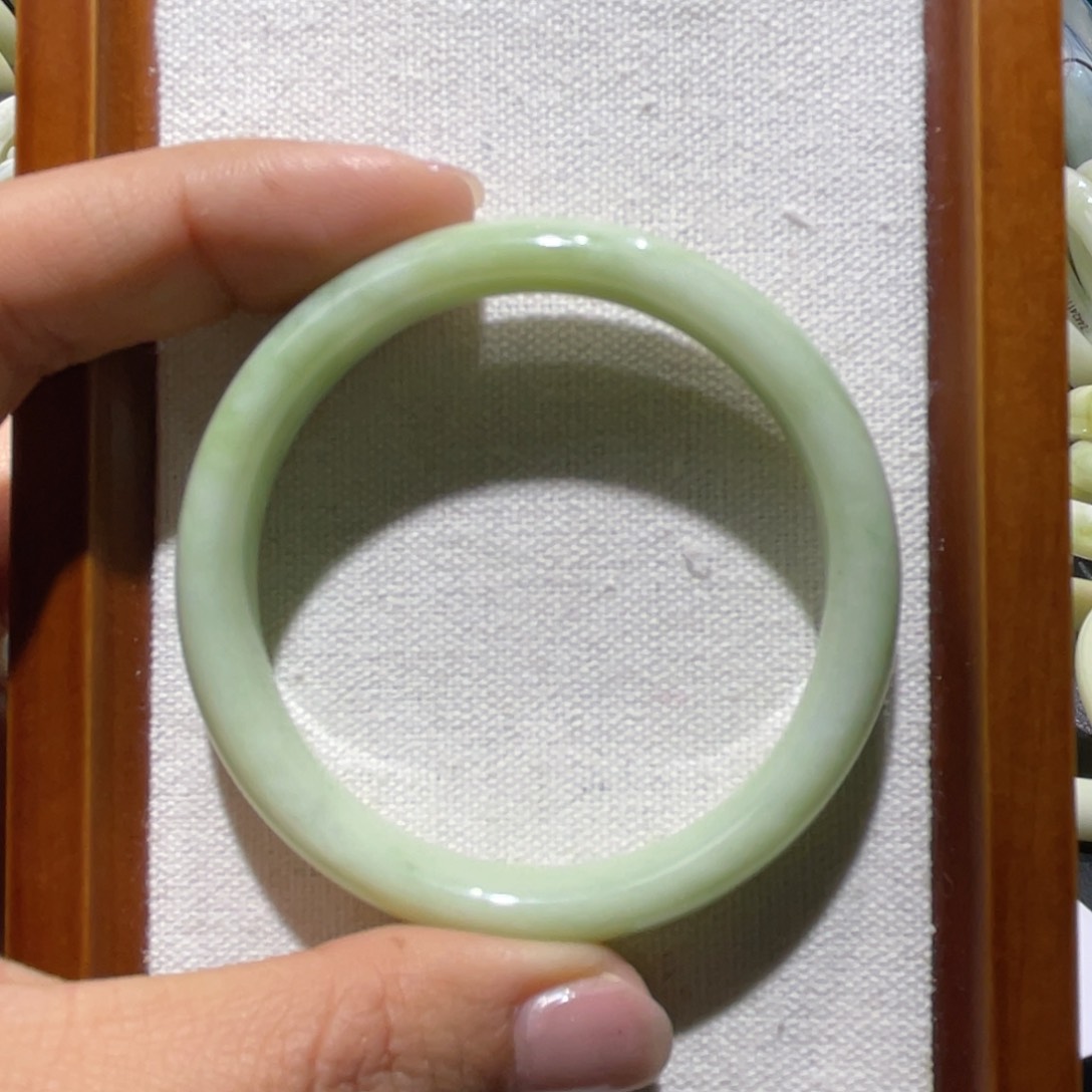 未镶嵌手镯蓝田玉（蛇纹石化大理石玉）含*