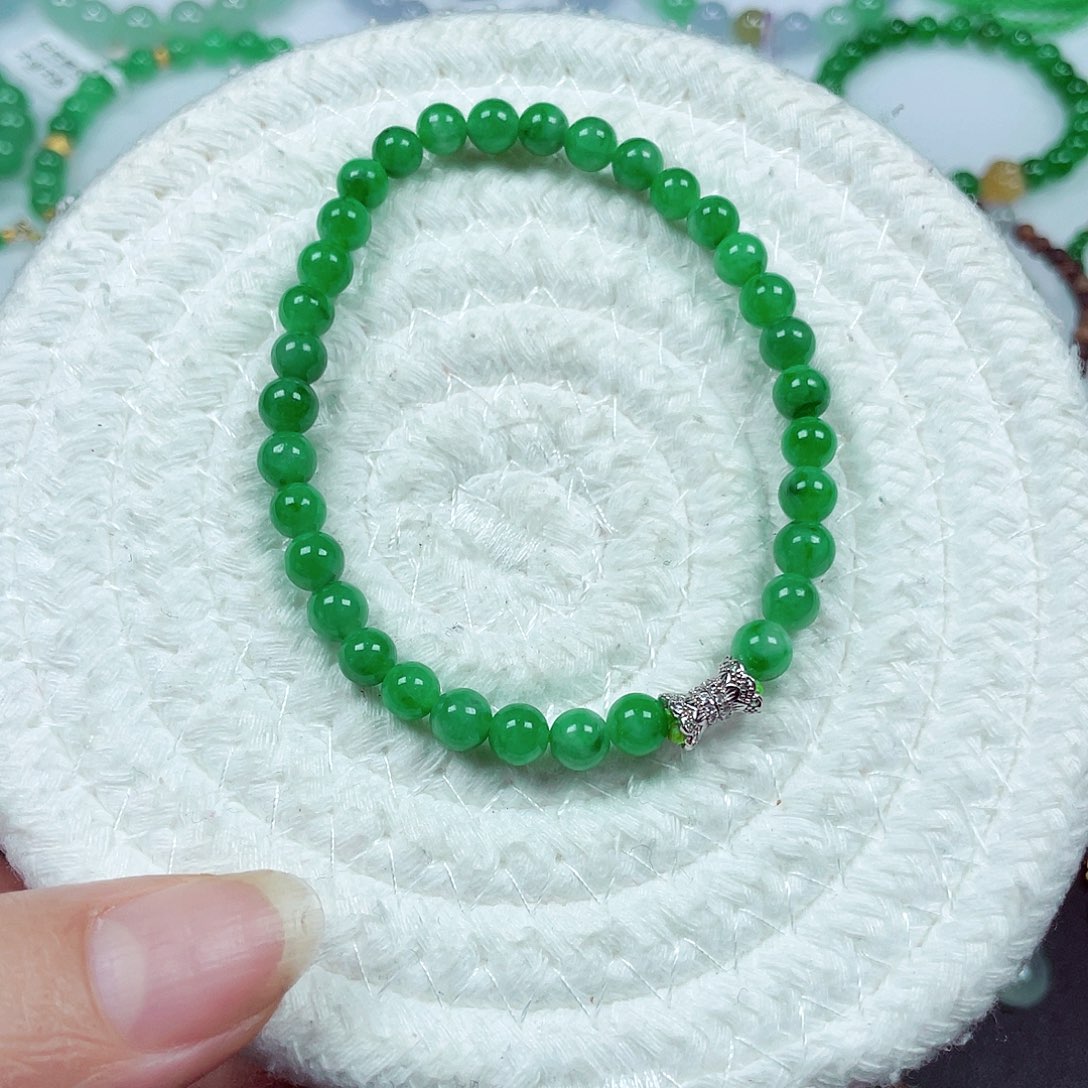 翡翠未镶嵌手链天然缅甸翡翠A货卡5.3