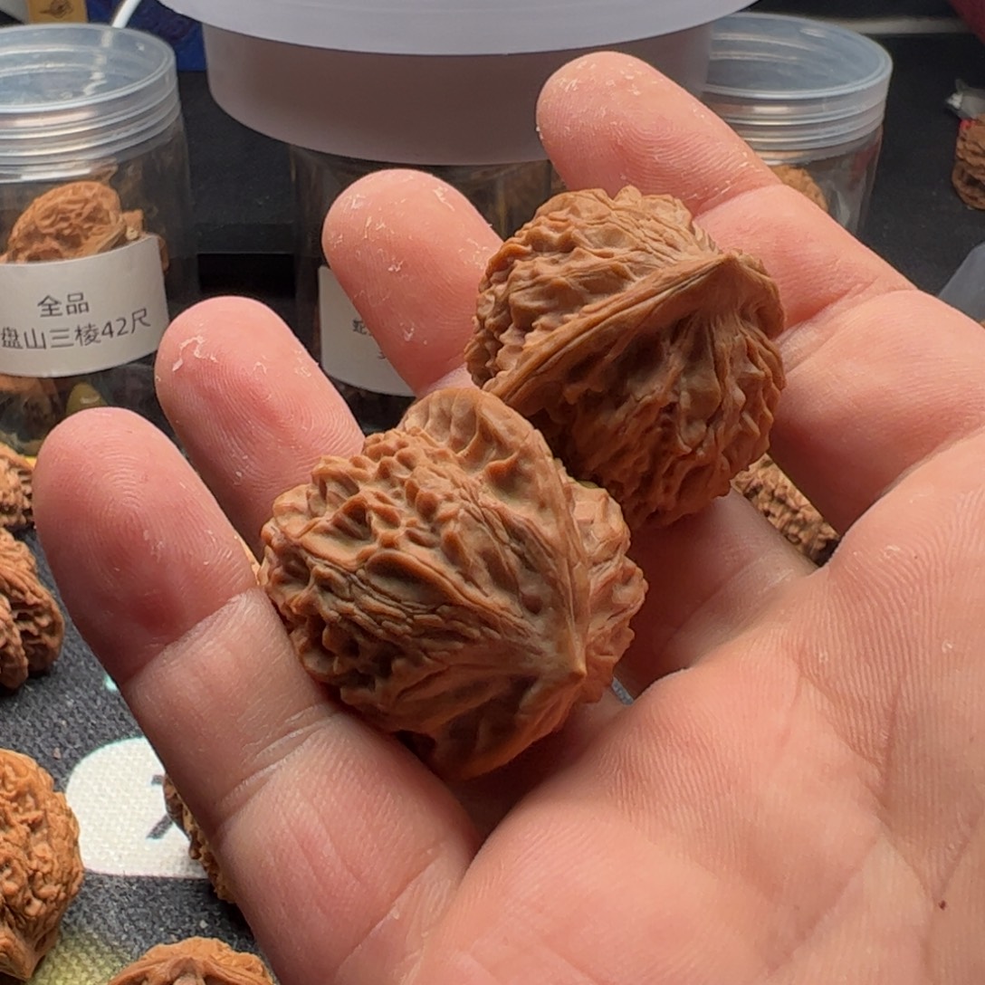 轻***轻吊坠文玩核桃36全品野桃