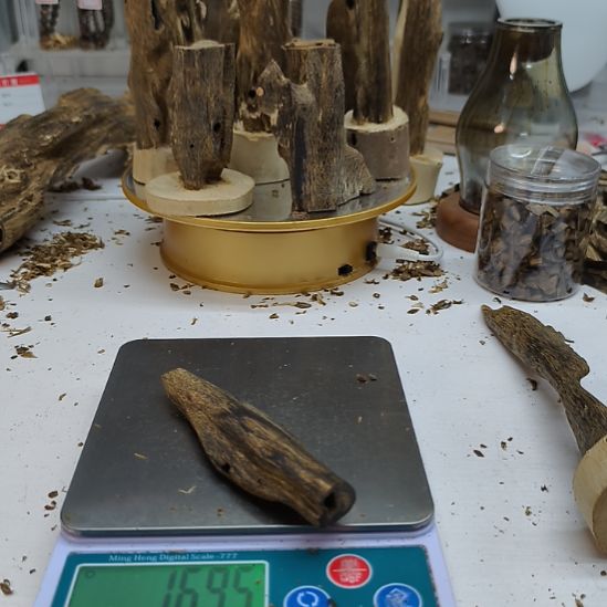 沉香沉香碎屑棋楠虫漏小料17克