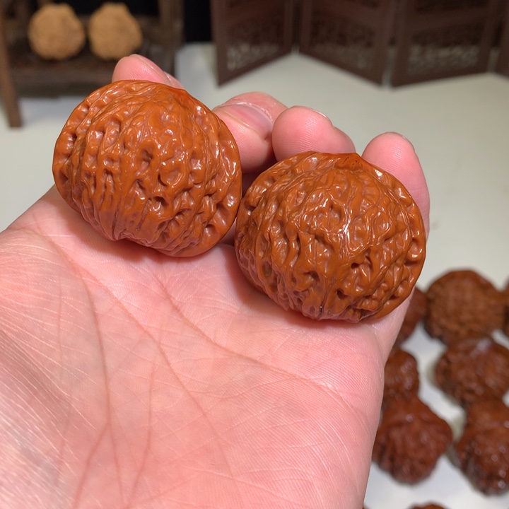 文玩核桃把件铁锤40.瑕疵6