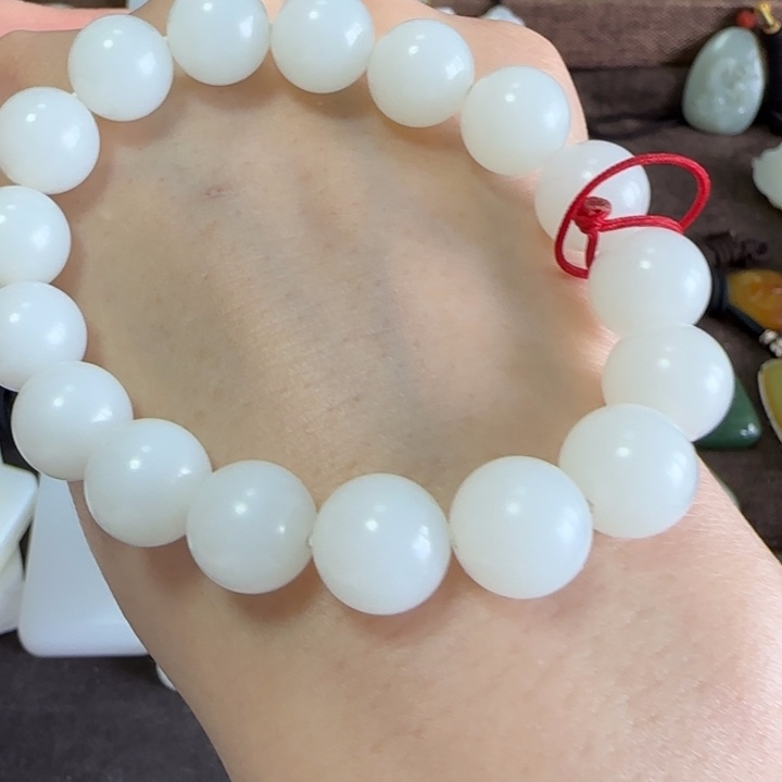 未镶嵌和田玉手链