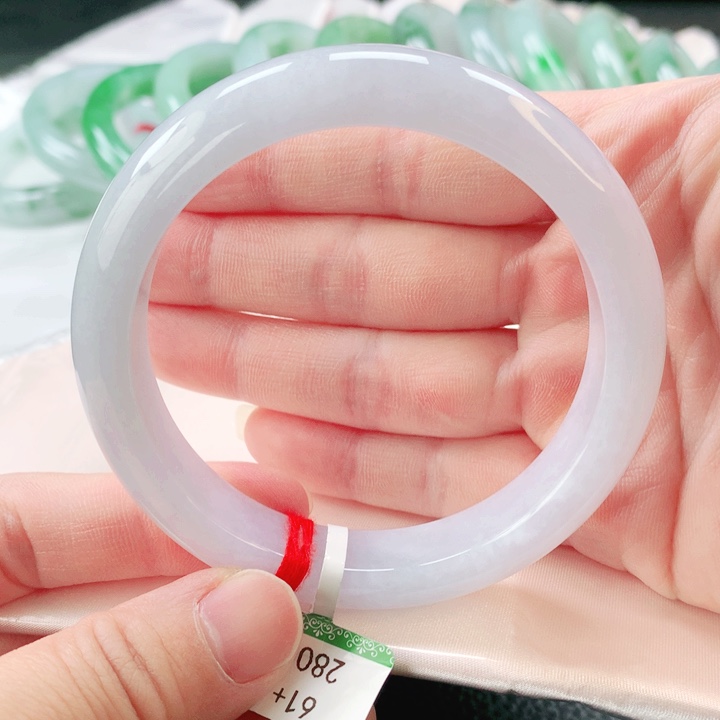 翡翠手镯未镶嵌缅甸A货翡翠手镯