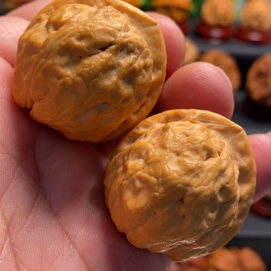 文玩核桃吊坠鹦鹉蟾41