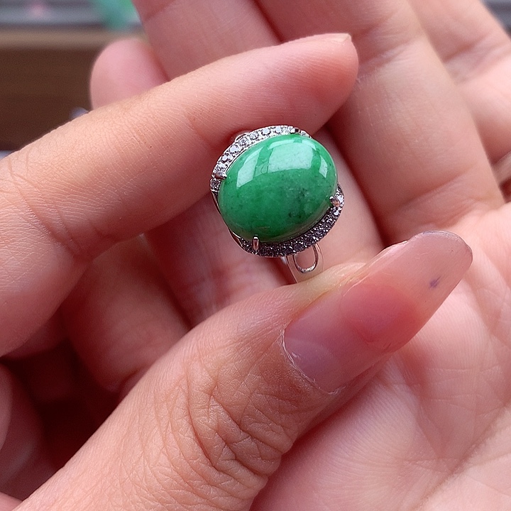 翡翠颈饰银S925镶嵌翡翠