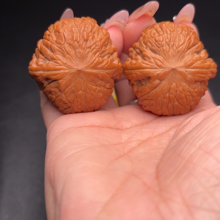 桃核把件40铁锤狮子头