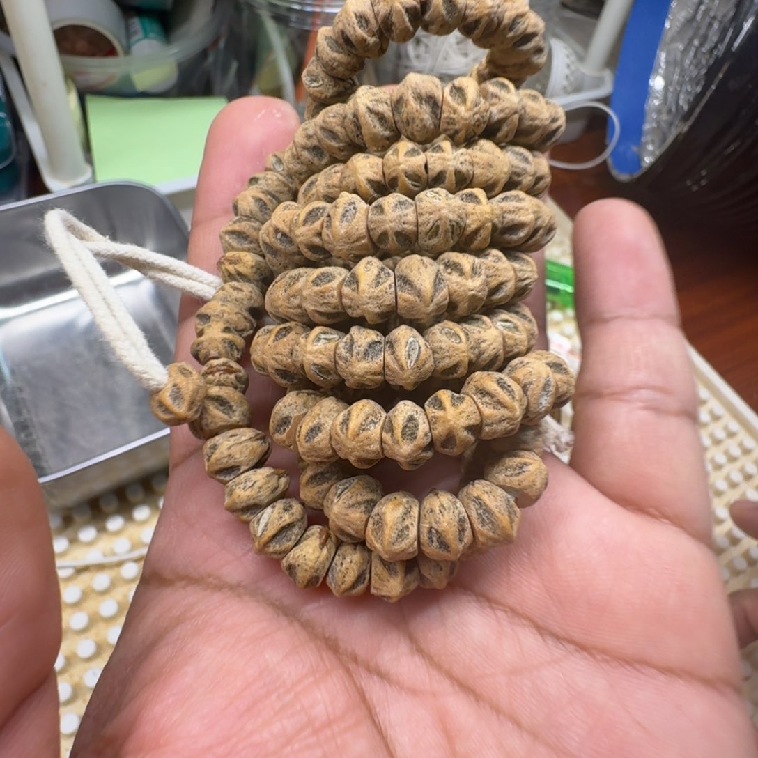 乌***壳吊坠柏香籽/百香籽