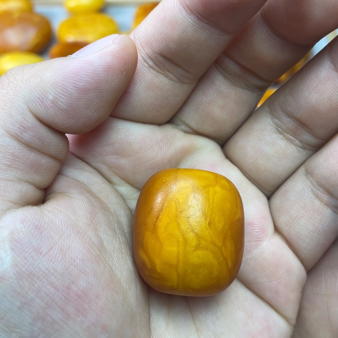 蜜蜡未镶嵌吊坠(不含链)