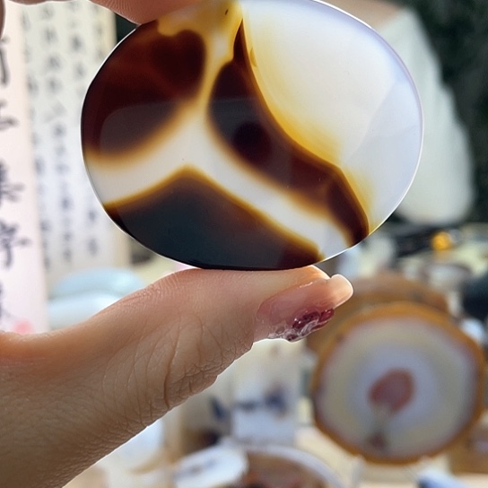 玛瑙/玉髓颈饰未镶嵌