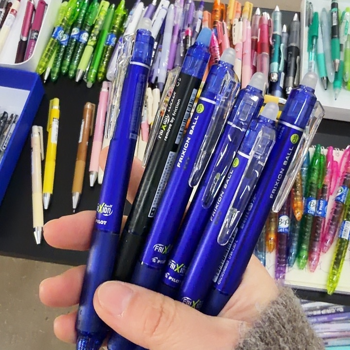 百樂藍色可擦筆6支裝0.5mm