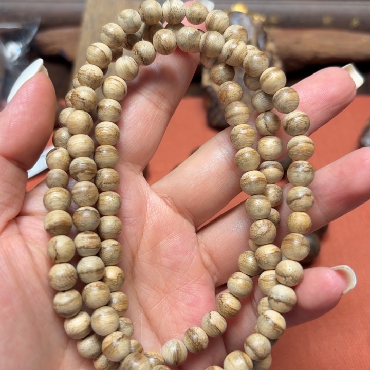 大叶紫檀（黑酸枝木类）